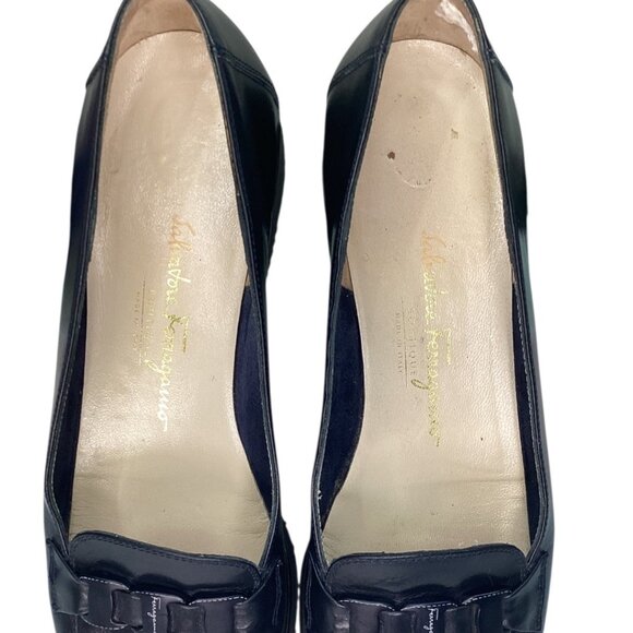 Salvatore Ferragamo Navy Leather Loafers w/ Ferragamo logo buckle Size 10 / 4A - Picture 7 of 10